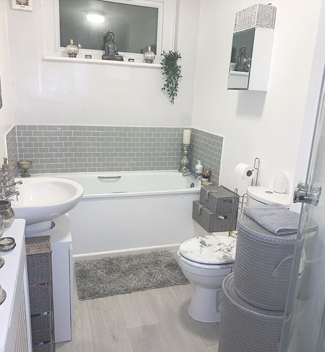 Grande - Vinyl Bathroom 