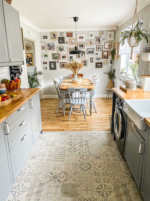 Kitchen Vinyl Flooring 