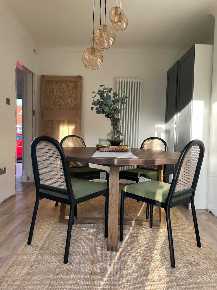 Farmhouse Style Dining Room 