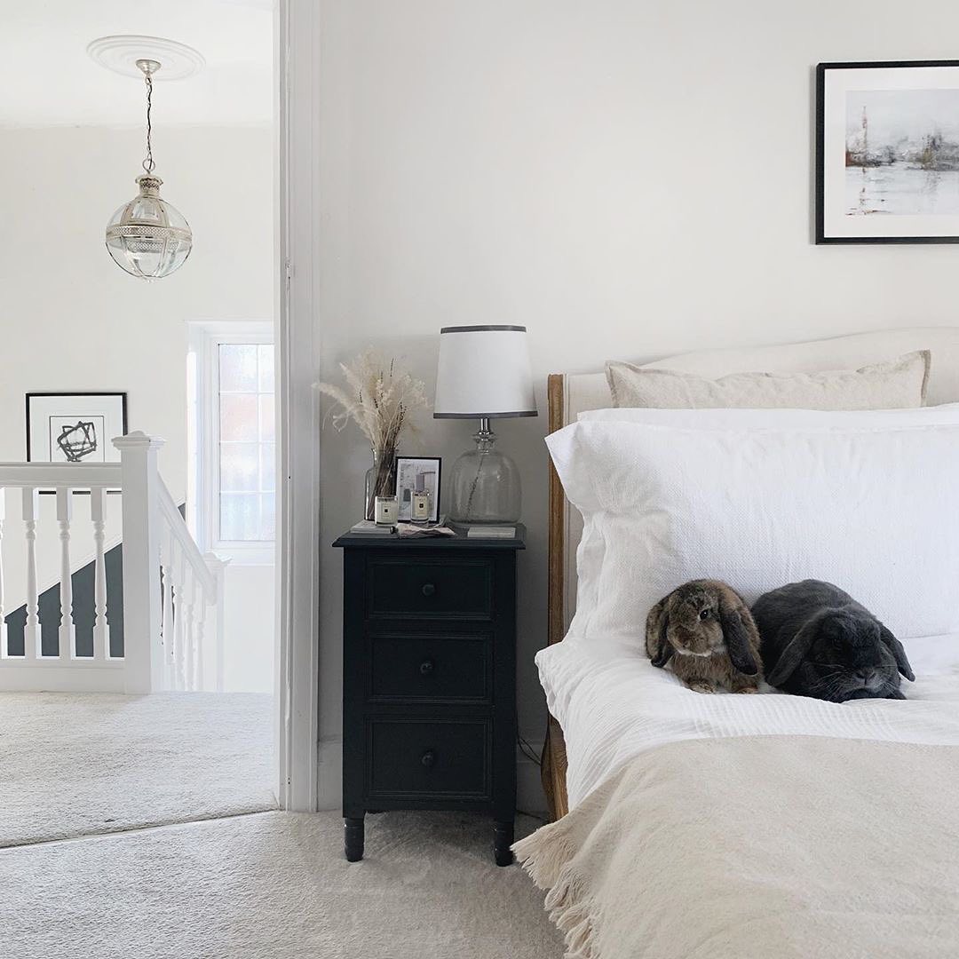 Neutral Bedroom 