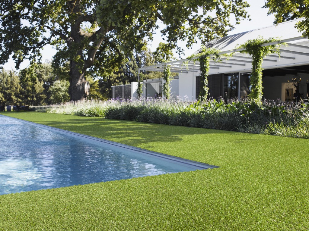 Sophia artificial grass