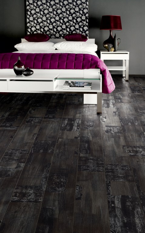 Tapi Barnes laminate floor