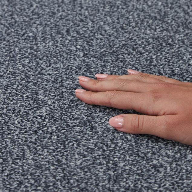 Carmen Hand