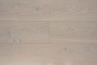 Heartwood Oak Whisp Brushed & Matt Lacquered