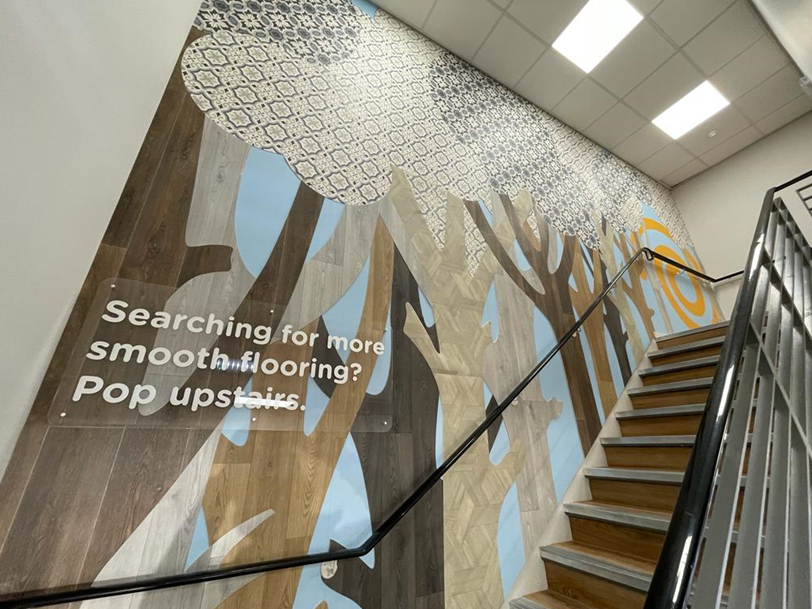 Tapi Sutton - Internal