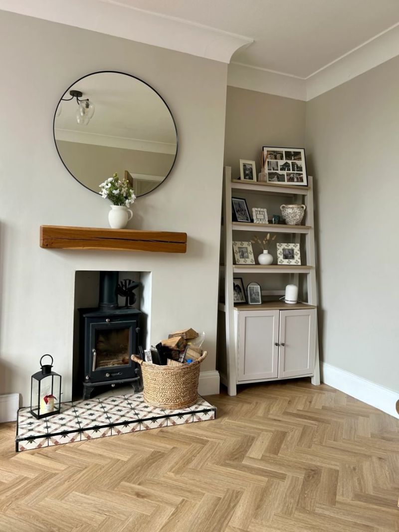 Finesse Luxury Vinyl Tiles in Parquet Marni Dryback