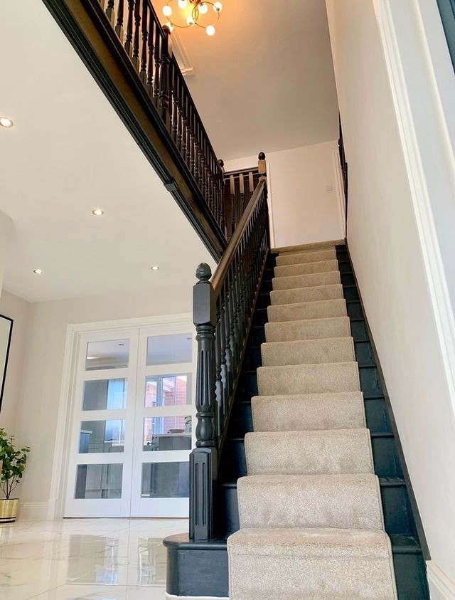 Lordship - Smokey Ash Grey Stairs