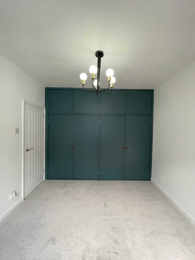 Country Gate - Ice Silver Living Room