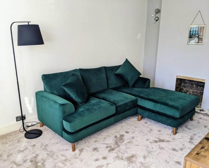 Stunning 2 Tone Carpet 