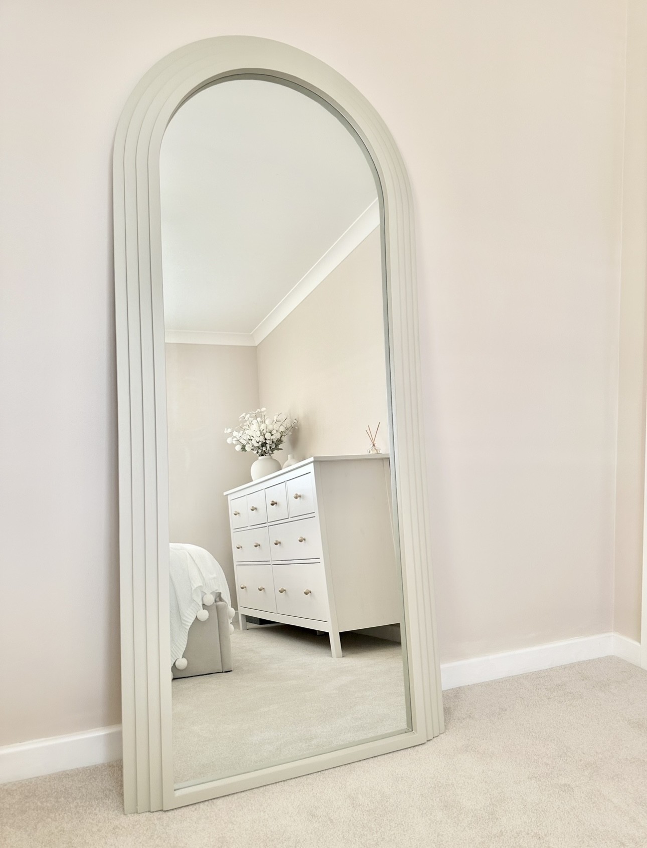 Motif - Linen Beige Bedroom