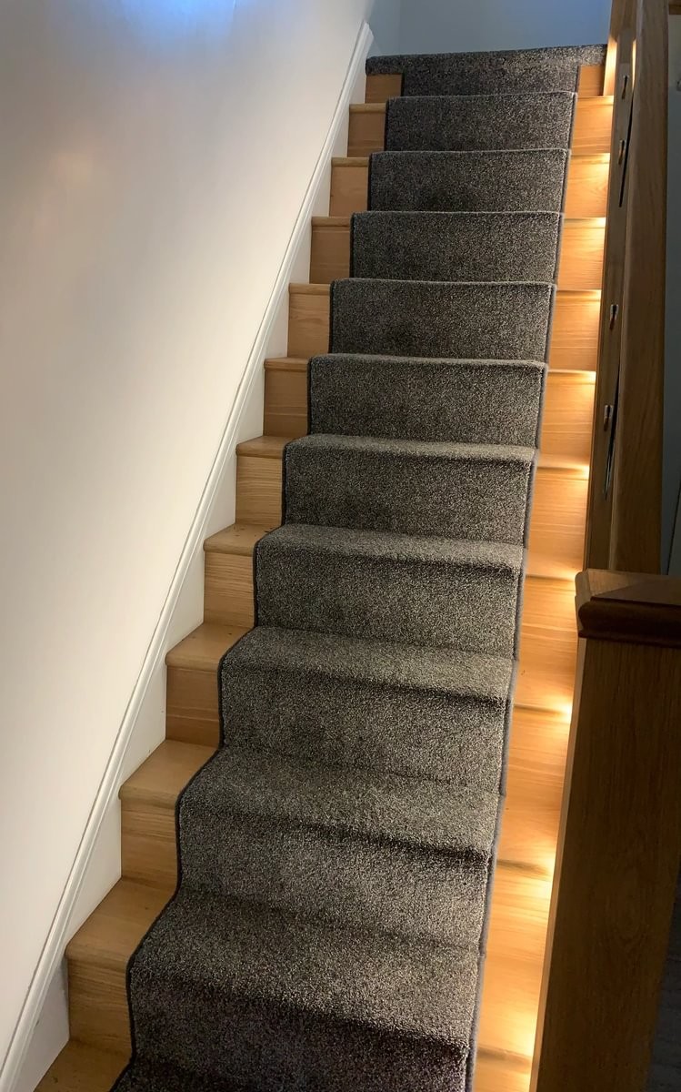 Montreal - Anthracite Grey Stairs