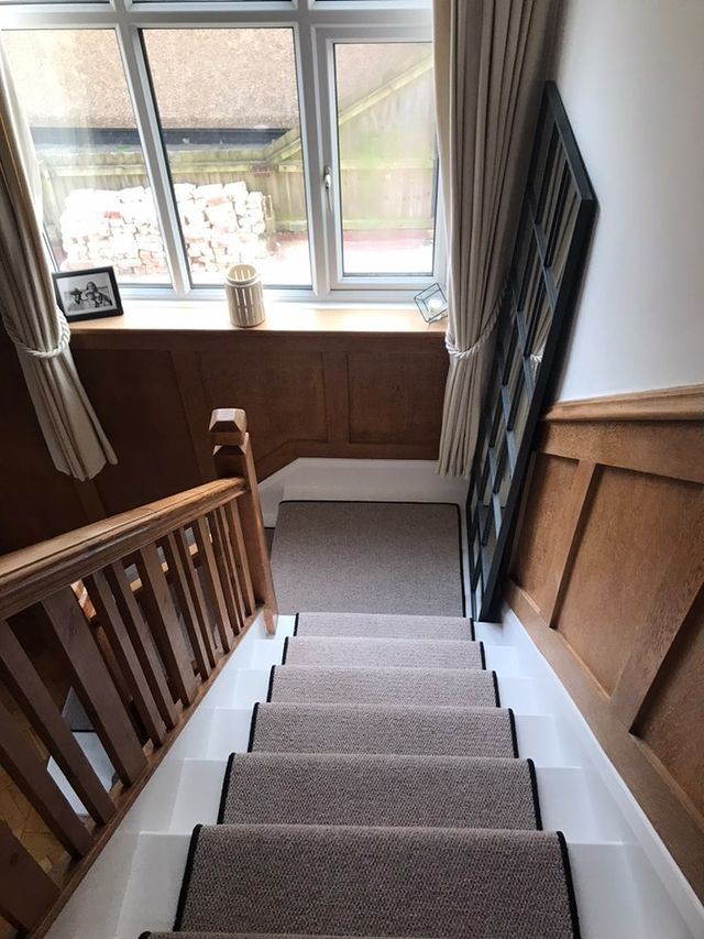 Bedouin - Stone Cobble with black whipping  Beige Stairs