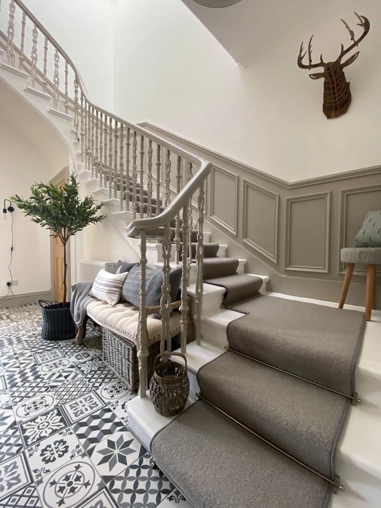 Gorgeous stair runner 