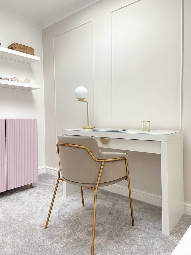 Arundel - Cloud Silver Bedroom