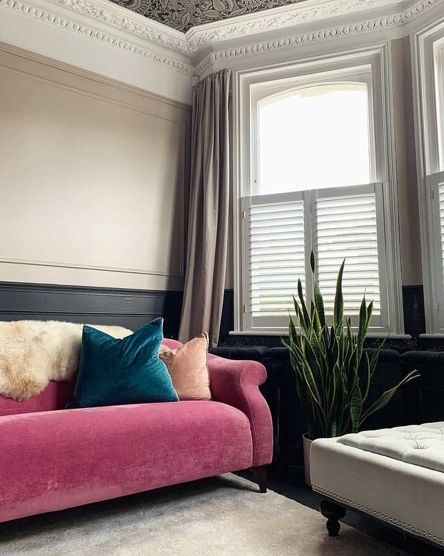 Zira - Ice Cream Living Room